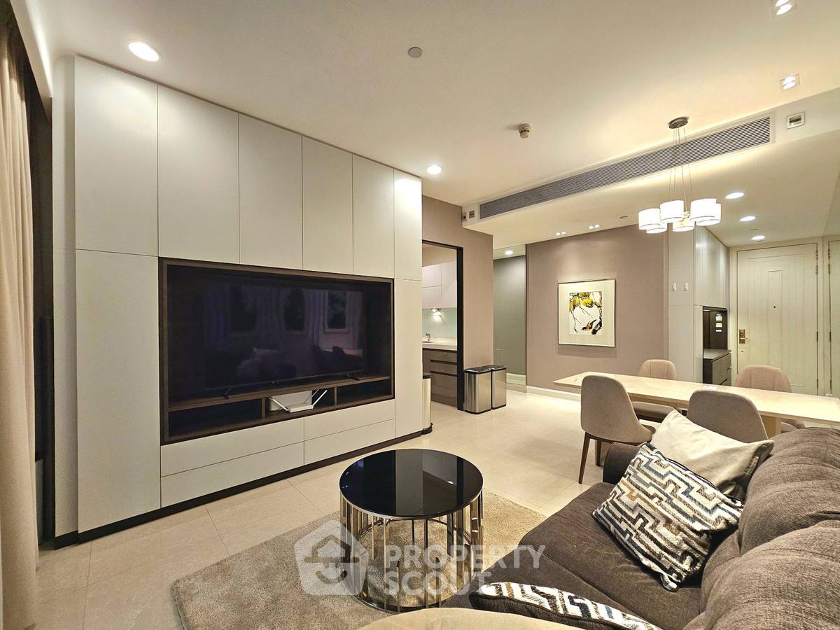 รูป คอนโด 2-ห้องนอน ที่ คิว หลังสวน ใกล้ BTS ราชดำริ (ID 3470276) - รูปที่ 2/10
