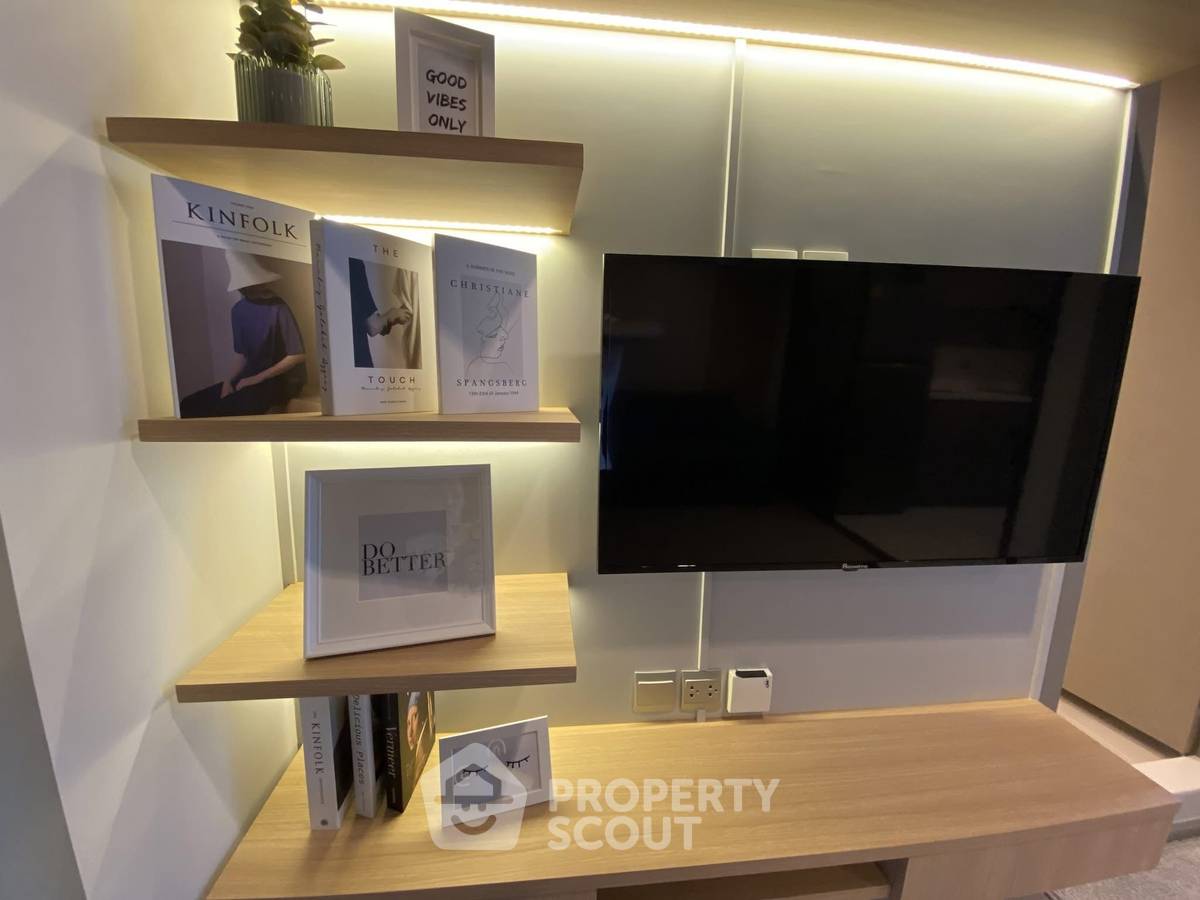picture 1-BR Condo at Life Asoke - Rama 9 near MRT Phra Ram 9 (ID 3474035) - 4/14