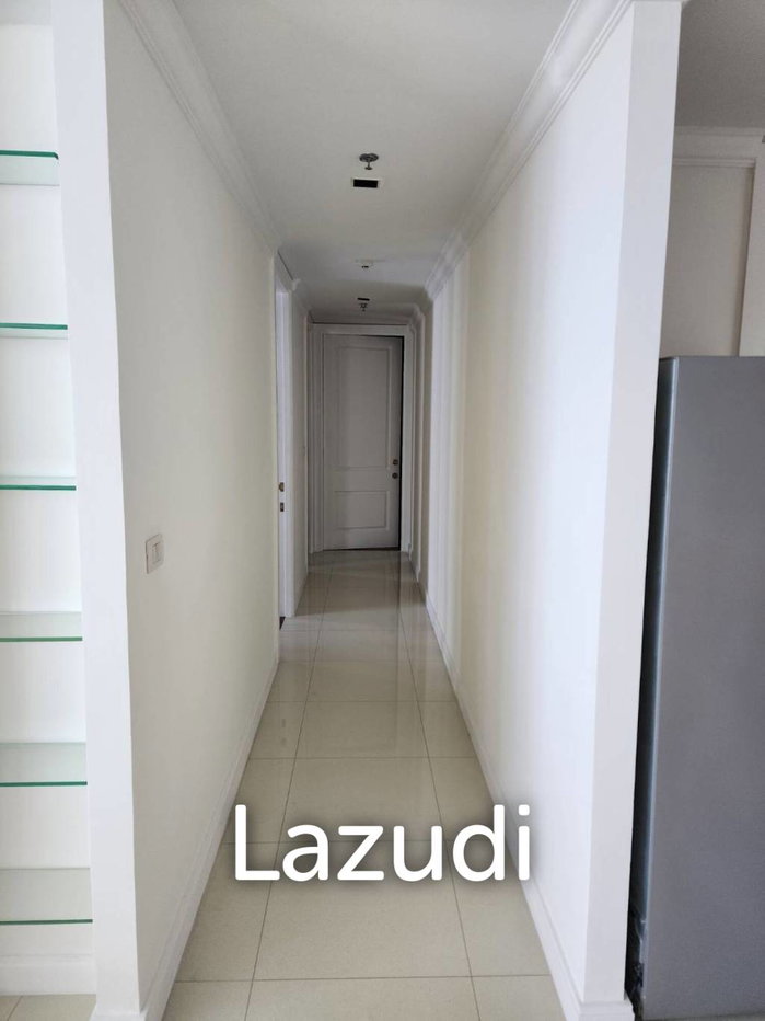 picture Athenee Residence 197 sqm City View Condo in Pathum Wan - 10/16