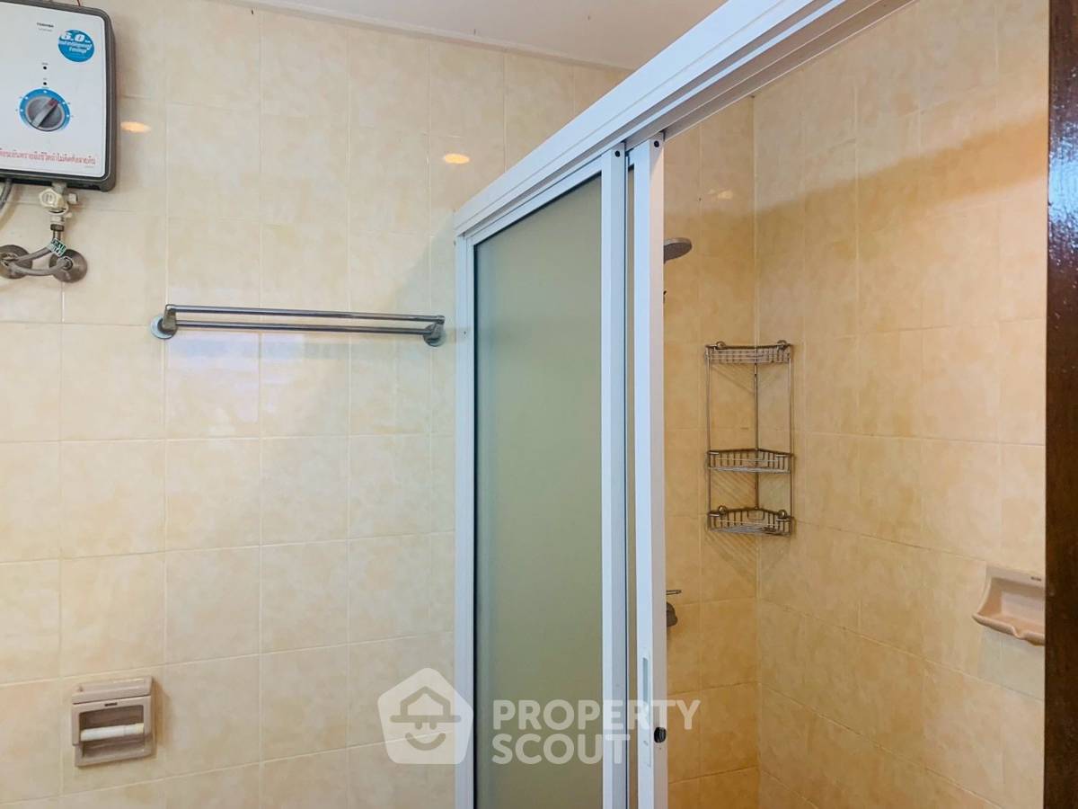picture Spacious 2-BR 131 Sqm At Panchalae Boutique Residence Jomtien (ID 3475796) - 14/25