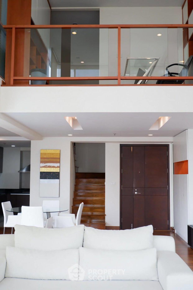 picture 25th-Floor 2-BR Condo At The Rajdamri, 100m To BTS Ratchadamri (ID 2448286) - 5/10
