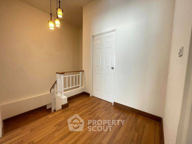 picture Pet-Friendly 4-BR Townhouse At The Passage Ramintra-Khubon (ID 3471578) - 6/17