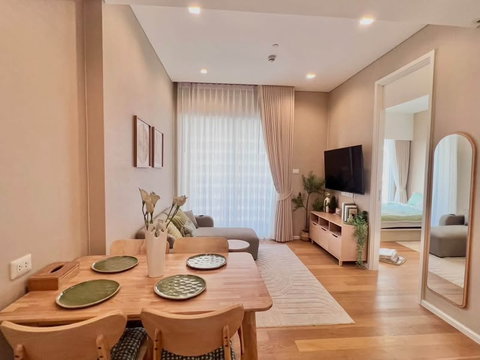 🔥 For Rent The Saint Residences | MRT Phahon Yothin 300m | | L154 ✅Line : @livingperfect