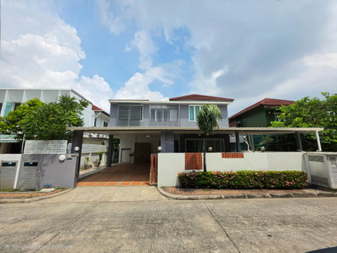 Villa Arcadia Srinakarin – Modern-Style Detached House | FOR RENT