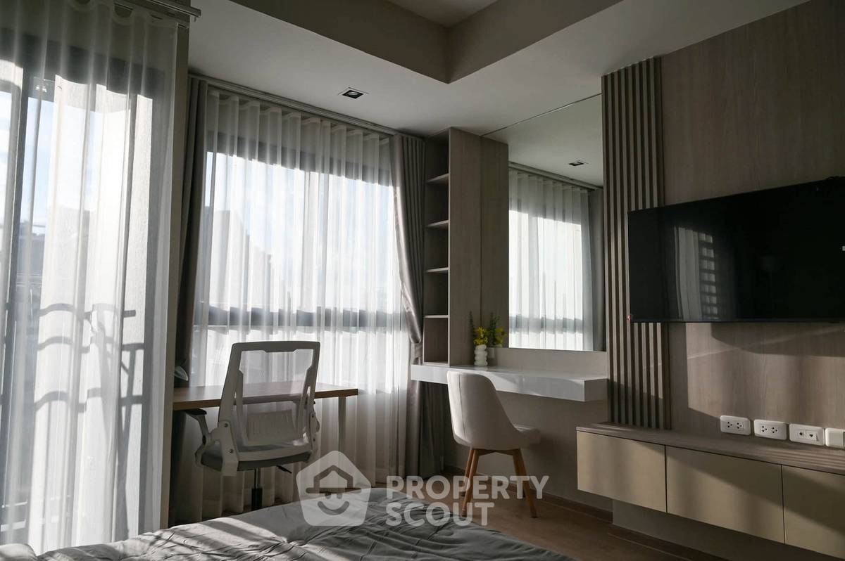 picture Studio Condo at Ideo Rama 9 - Asoke near MRT Phra Ram 9 (ID 3469393) - 4/10