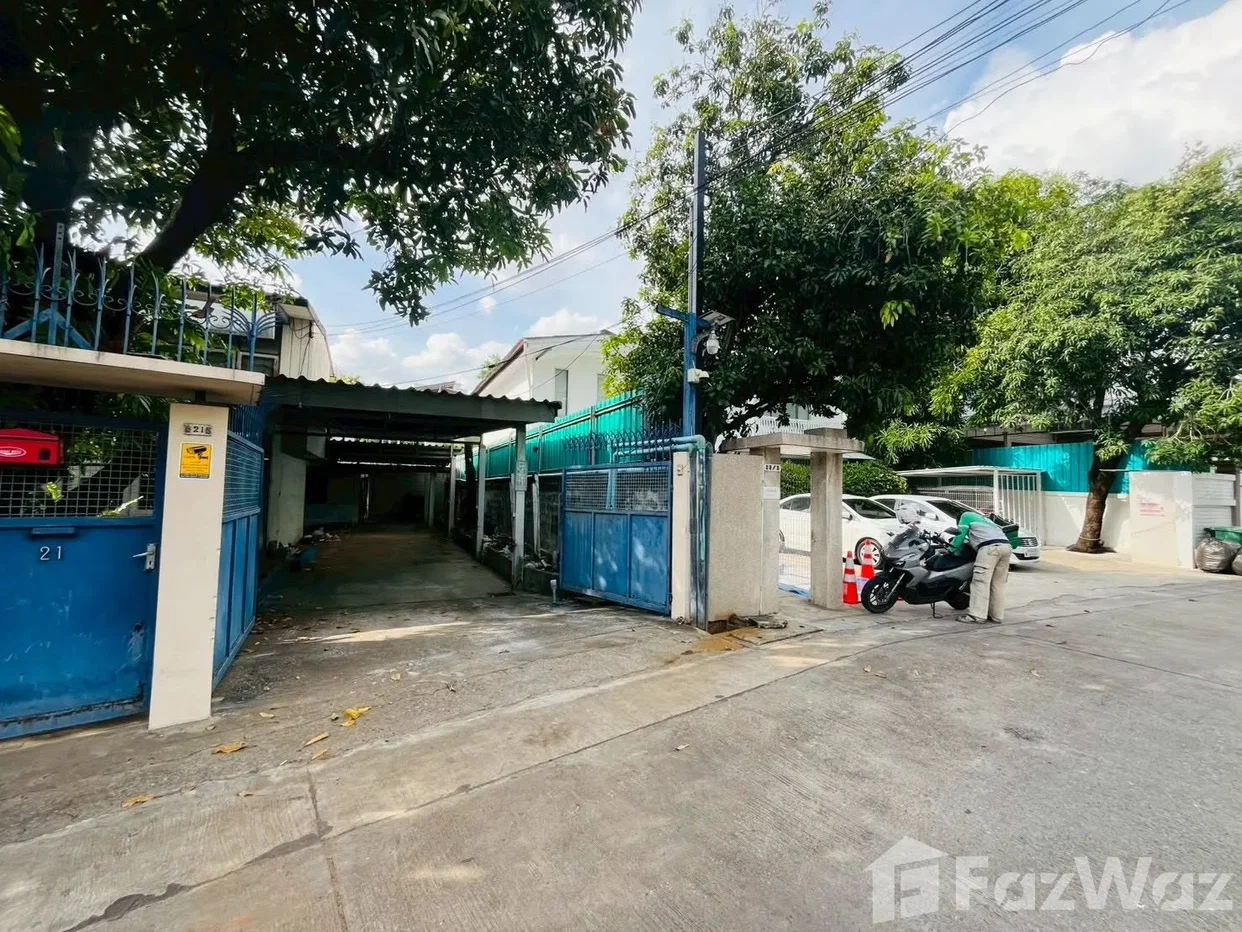picture 3 Bedroom House for sale in Khlong Tan Nuea, Bangkok  6910964 - 5/11