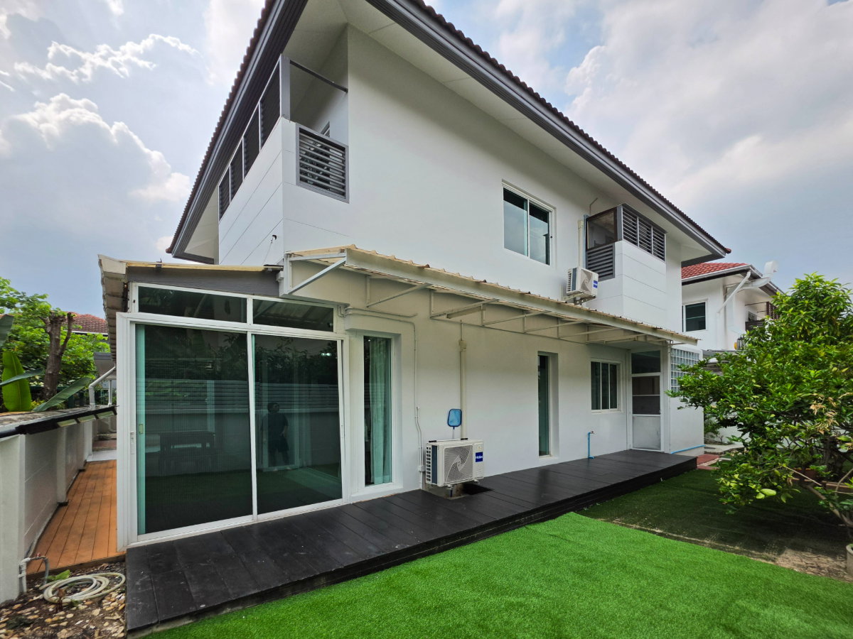 picture Villa Arcadia Srinakarin – Modern-Style Detached House | FOR RENT - 31/42