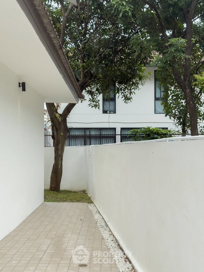 picture 4-Bedroom House, 230 Sqm, At Baan Kwanwieng, San Phak Wan (ID 3478615) - 40/42