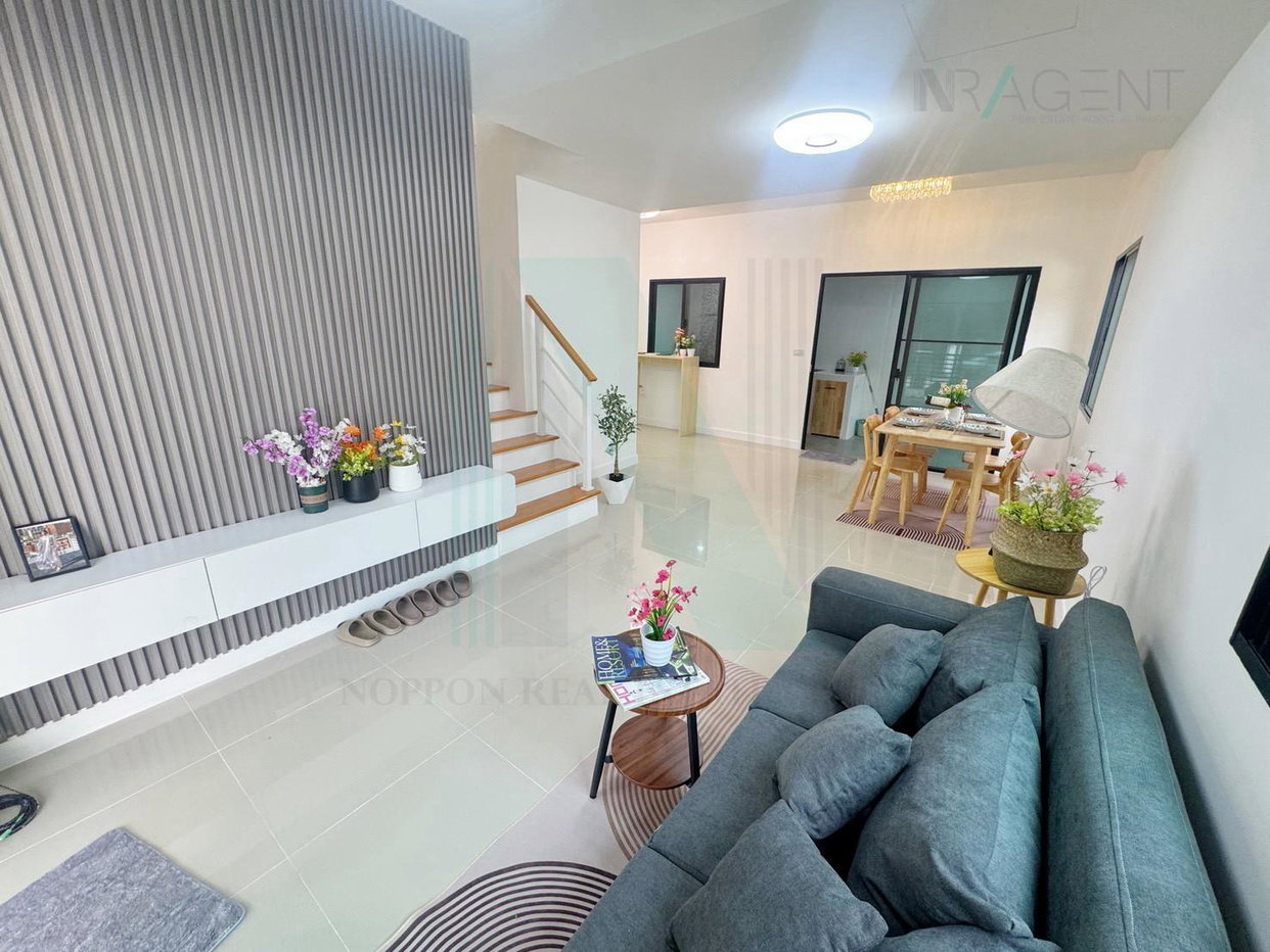 picture For Sell Town house THE CONNECT 37 2-story 3 bedroom 2 bathroom - 4/8
