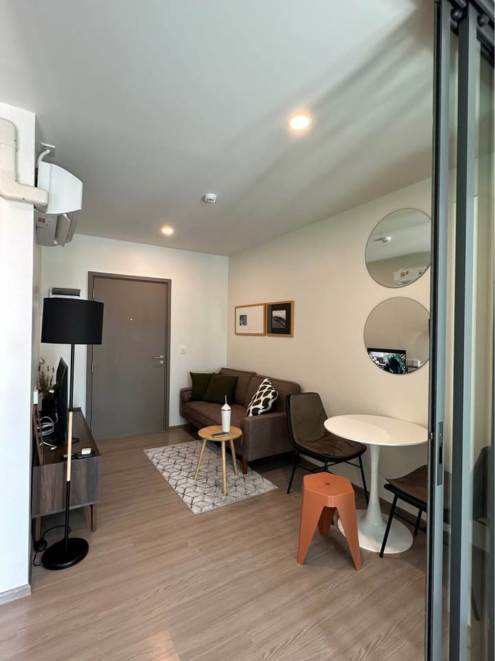 picture BTS Ratchayothin 300 m. Condo ASPIRE Ratchayothin ( Rental ) Price 15,900 Baht - 2/16