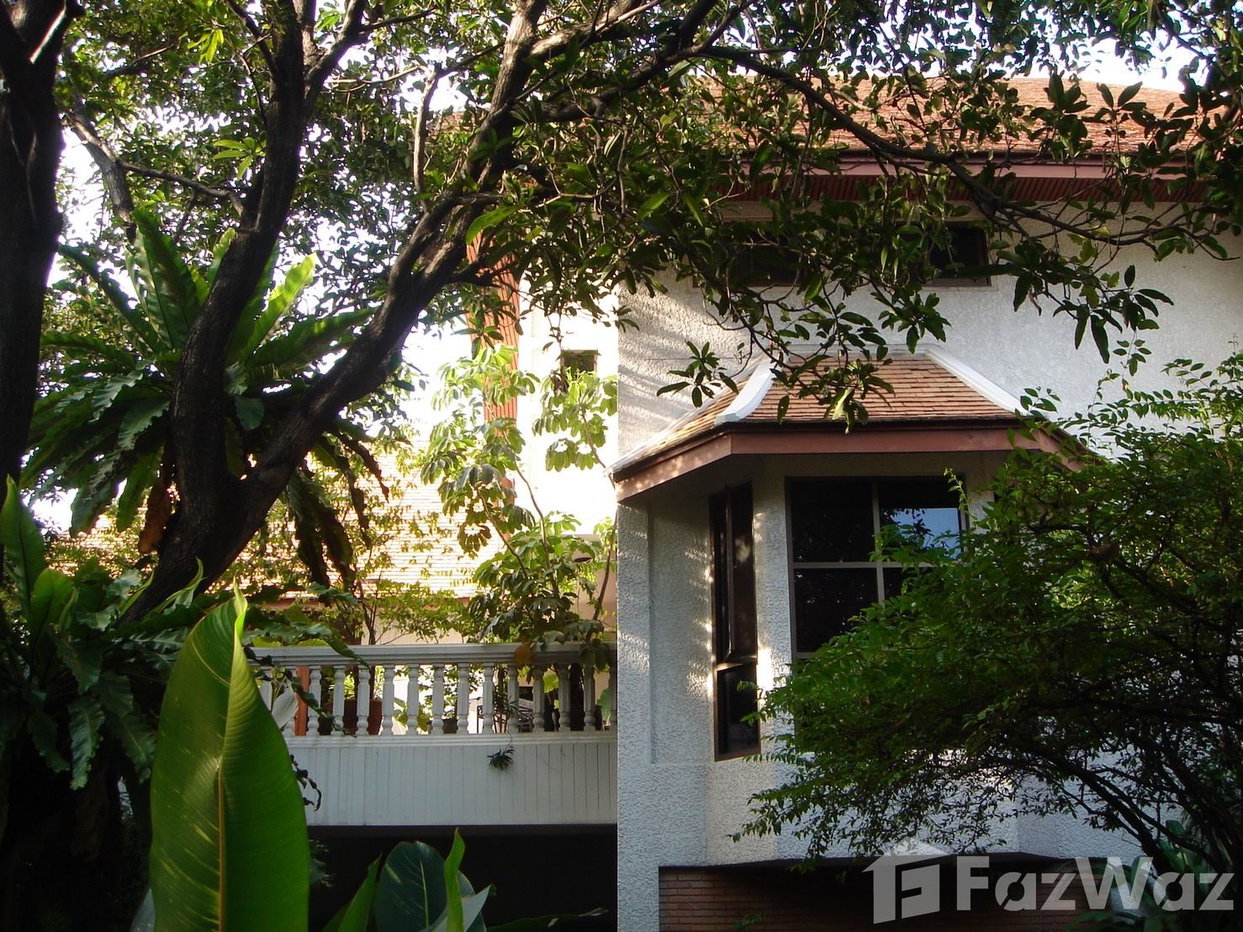 picture 4 Bedroom House for sale in Sam Sen Nok, Bangkok  1056794 - 7/11
