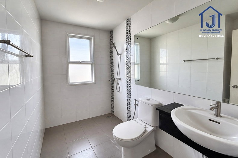 รูป ขายทาวน์โฮม 3 ชั้น หมู่บ้านทาวน์พลัส เกษตร-นวมินทร์ ถนนคลองลำเจียก ใกล้ทางด่วนฉลองรัช - รูปที่ 16/17