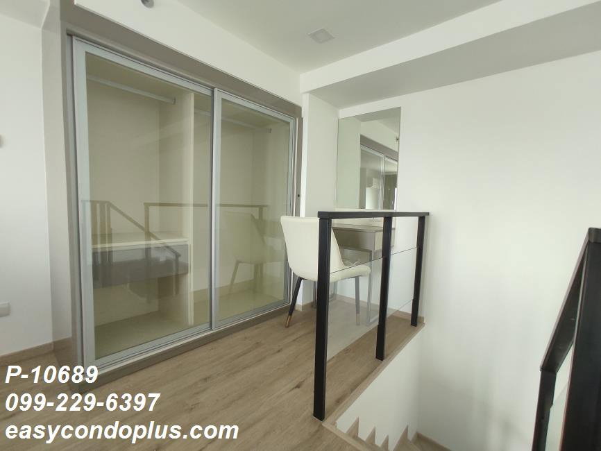 รูป 📍 𝐏-𝟏𝟎𝟔𝟖𝟗 | ให้เช่า The Rich Rama 9-Srinakarin ห้องสวย Duplex ใกล้ MRT หัวหมาก 𝟐𝟏,𝟎𝟎𝟎 บาท/ด. | Line ID: @easycondoplus | 099-229-6397 ⠀ - รูปที่ 7/21