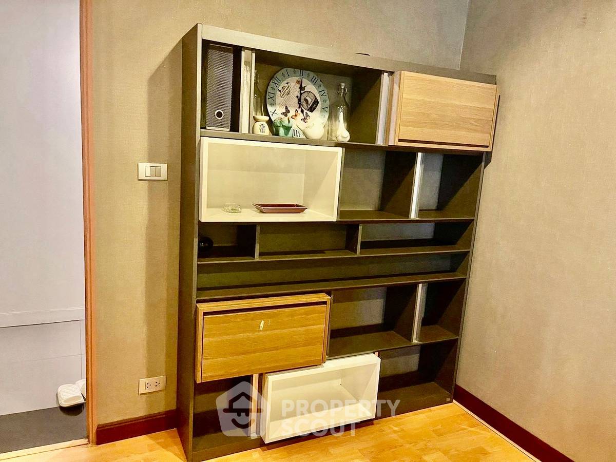 picture 1-BR Condo At XVI The Sixteenth Near MRT Queen Sirikit (ID 3477426) - 10/12