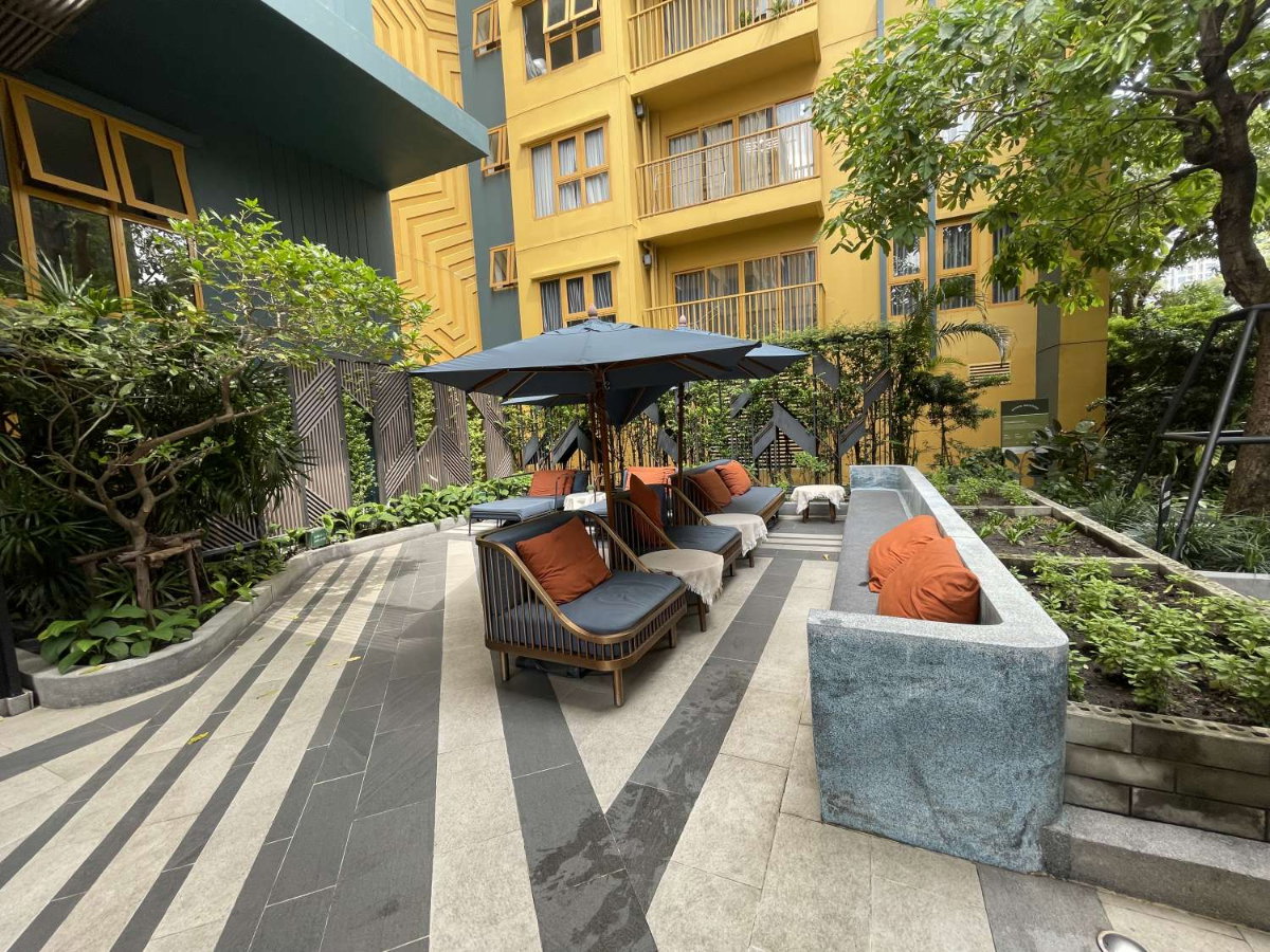 รูป ขายห้องมุม คอนโด The Base Sukhumvit 50 (เดอะ เบส สุขุมวิท 50) ขนาด 41.59 ตร.ม. พร้อมอยู่ ฟรีค่าโอน - รูปที่ 16/16