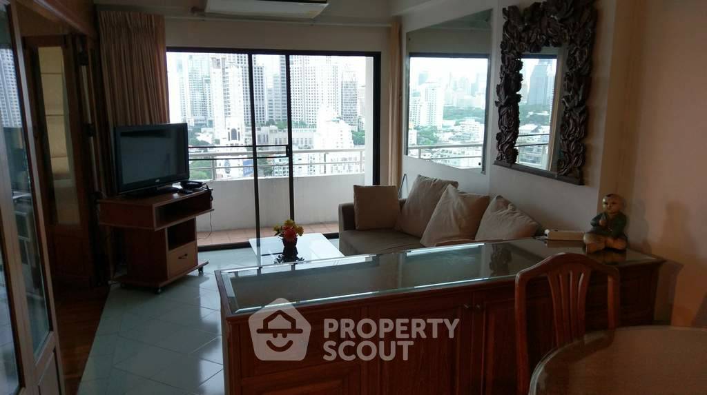 picture Great Value 1-BR At Saranjai Mansion Condominium, BTS Nana (ID 886683) - 1/3