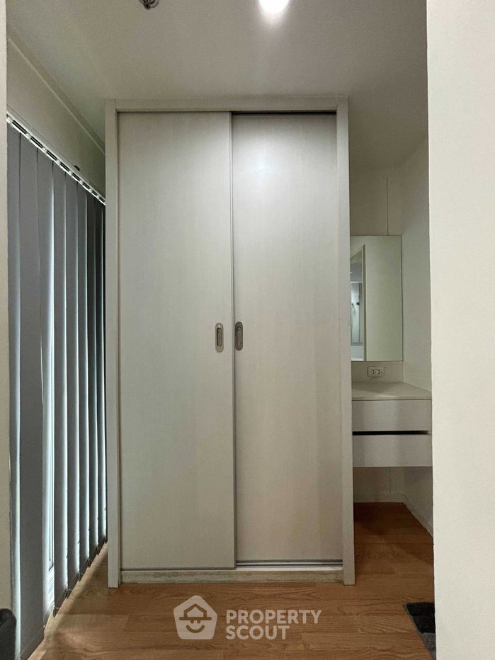picture 45th-Floor 2-BR Condo At Lumpini Ville Sukhumvit 77 Near BTS On Nut (ID 3475505) - 7/17