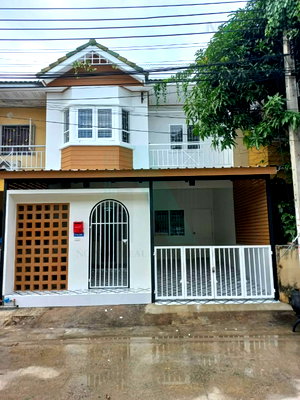 ทาวน์โฮม ถนนเทพารักษ์ : 📌 ขายทาวน์เฮาส์ โครงการ บ้านพิศาล เทพารักษ์ 2 ชั้น 3 ห้องนอน 2 ห้องน้ำ