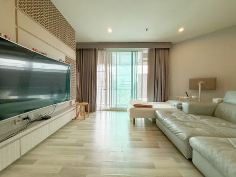 🏠✨ The Key Sathorn - Charoenrat | 2 Bedroom for Sale (HBH-ST-322)
