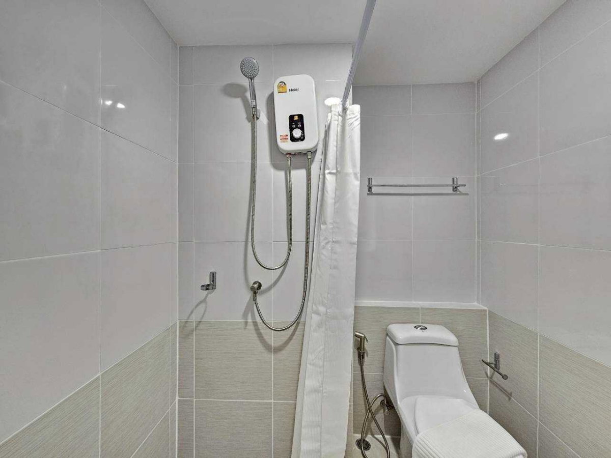 picture B Condo For Sell - 15/20