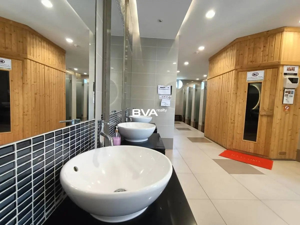 picture  🏢 Supalai Mare Pattaya For Sale #Foreign Quota - 🛏️ 2 beds - 🛁 2 Bath -plus private parking  - 19/22