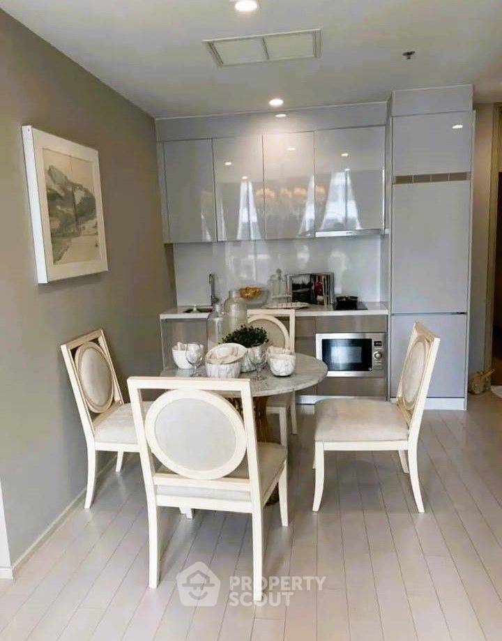 รูป คอนโด 1 ห้องนอน Noble Ploenchit ห่าง BTS เพลินจิต 100 ม. (ID 1837497) - รูปที่ 8/16