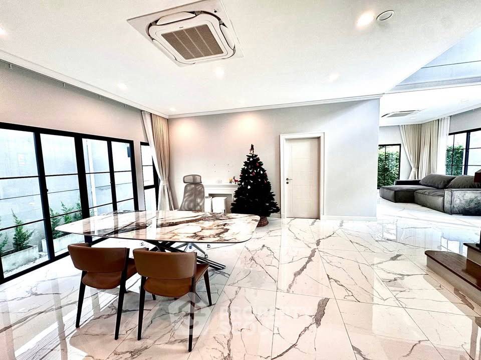 picture Spacious 4-BR 319 Sqm House At Setthasiri Bangna - Suvarnabhumi (ID 3478454) - 5/12
