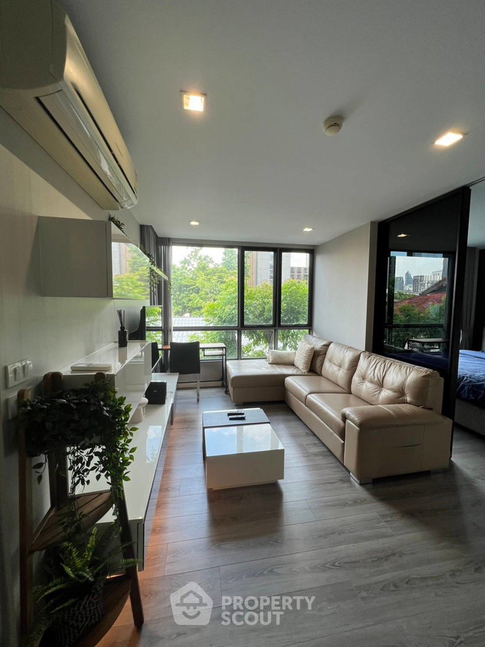 picture 1-BR Condo The Room Sukhumvit 40 Near BTS Thong Lor (ID 3463806) - 1/5