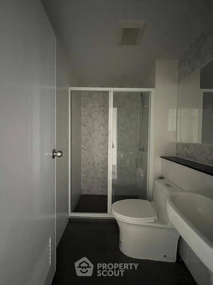 รูป คอนโด 1 ห้องนอน ชั้น 19 Regent Home Bangna ขาย ใกล้ BTS Bang Na (ID 3475519) - รูปที่ 8/10