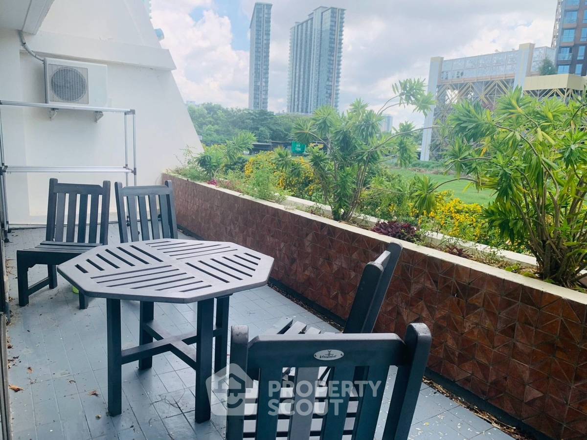 picture Spacious 2-BR 131 Sqm At Panchalae Boutique Residence Jomtien (ID 3475796) - 11/25