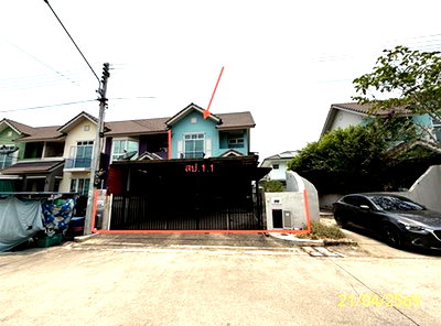 Townhouses for sale Pathumthani : TOWN HOUSE 38.4 Sq.w. Lam Luk Ka Pathumthani for 2.6M