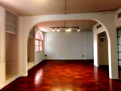 Home office for rent Bangkok : Home Office For Rent 250 sqm at sathorn
