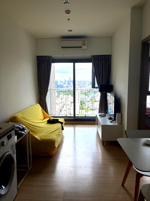 Condos for rent : Condo for rent at Whizdom Essence Sukhumvit - 1 bedroom, 1 bathroom - 35 sq.m. - Rent: 17,000 THB/month [BWr2610051]