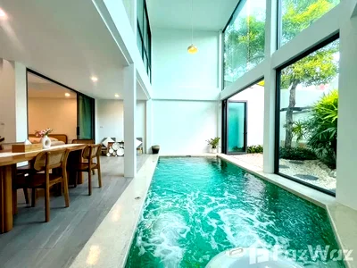 Houses for rent Phuket : 3 Bedroom Villa for rent in Talat Nuea, Phuket  6901969