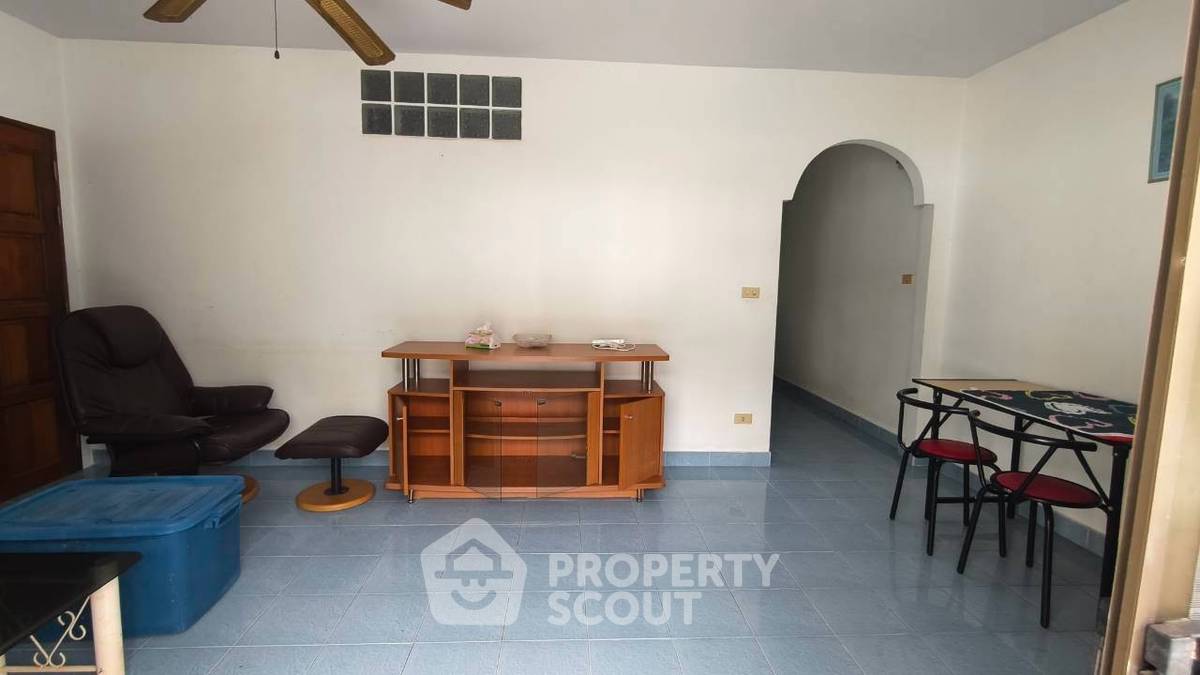รูป วิลล่า 10 ห้องนอน ขนาด 805 ตร.ม. Golf and Ville Village กะทู้ (ID 3466344) - รูปที่ 8/9