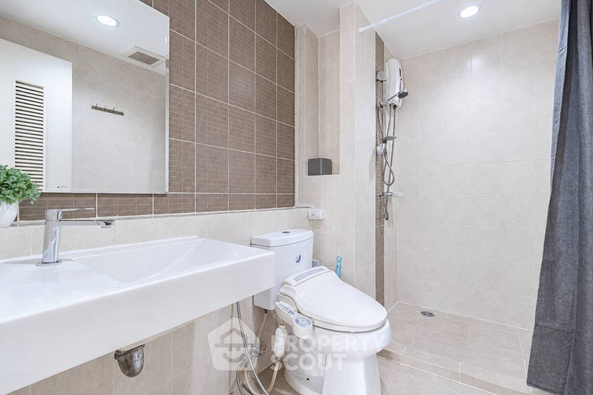 รูป คอนโด 1-ห้องนอน ที่ ไอวี่ รัชดา ใกล้ MRT สุทธิสาร (ID 3474382) - รูปที่ 3/6