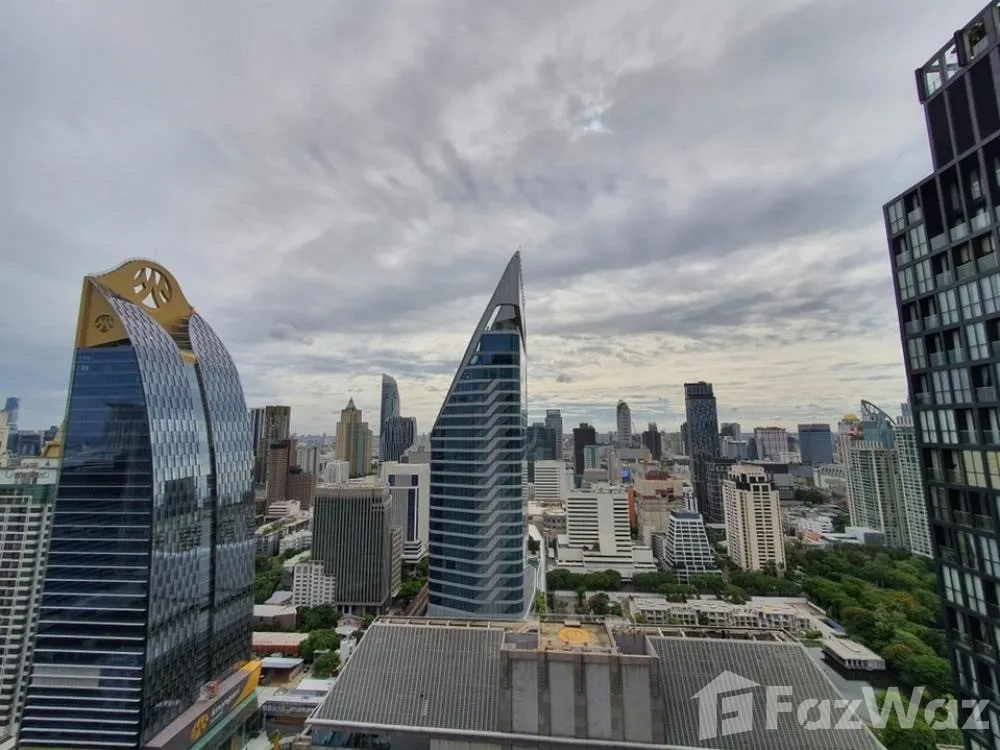 picture Noble Ploenchit 6908930 - 10/20