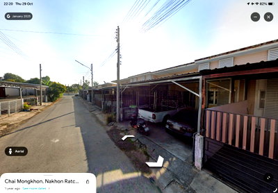 Townhouses for sale Nakhon Ratchasima : Urgent Sale Townhouse near SUT Hospital and Suranaree University of Technology