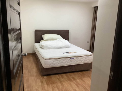 Condo for rent : Beverly Hills Ekkamai MK-02 | Line: @livingbkk