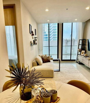 2-BR Condo at Noble Ploenchit near BTS Phloen Chit (ID 3429174)