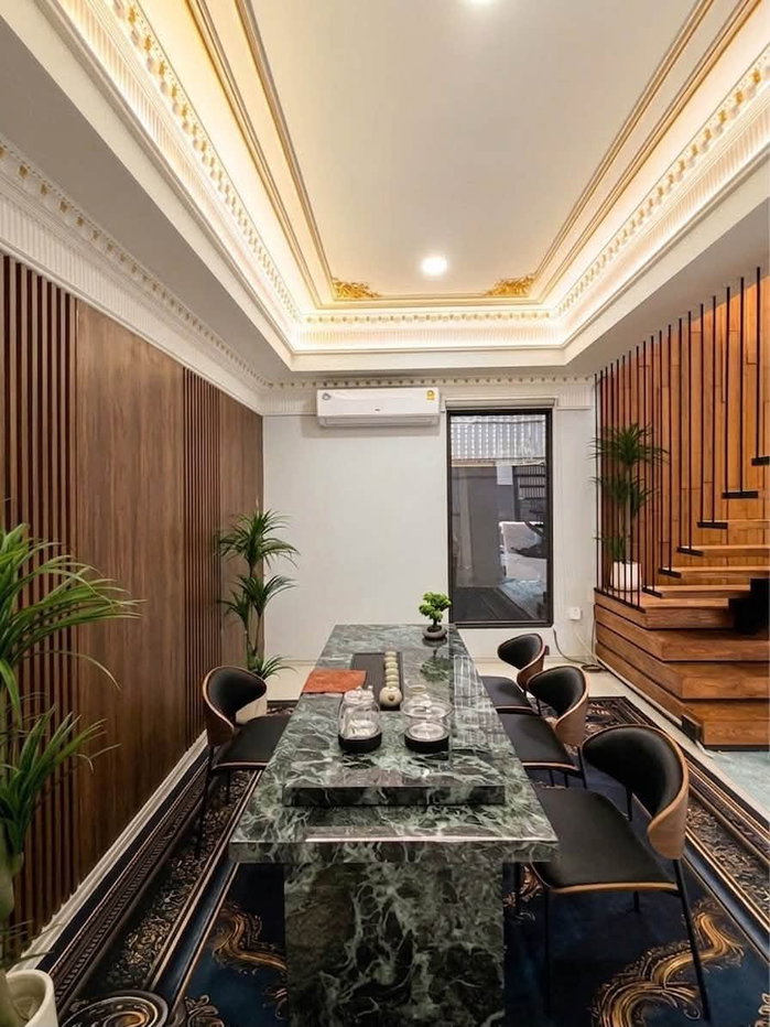 รูป LTH16404 - Ultra-Luxury House For Rent | Sukhumvit 71 | 845 Sq.m. | 5 Beds | 8 Baths | Private Pool | 350K/Month - รูปที่ 6/8