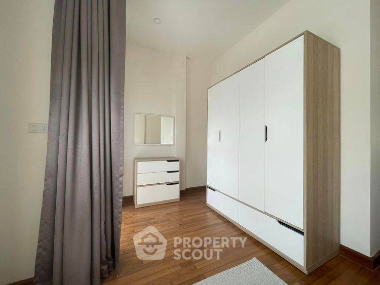 picture Pet-Friendly 4-BR Townhouse At The Passage Ramintra-Khubon (ID 3471578) - 8/17
