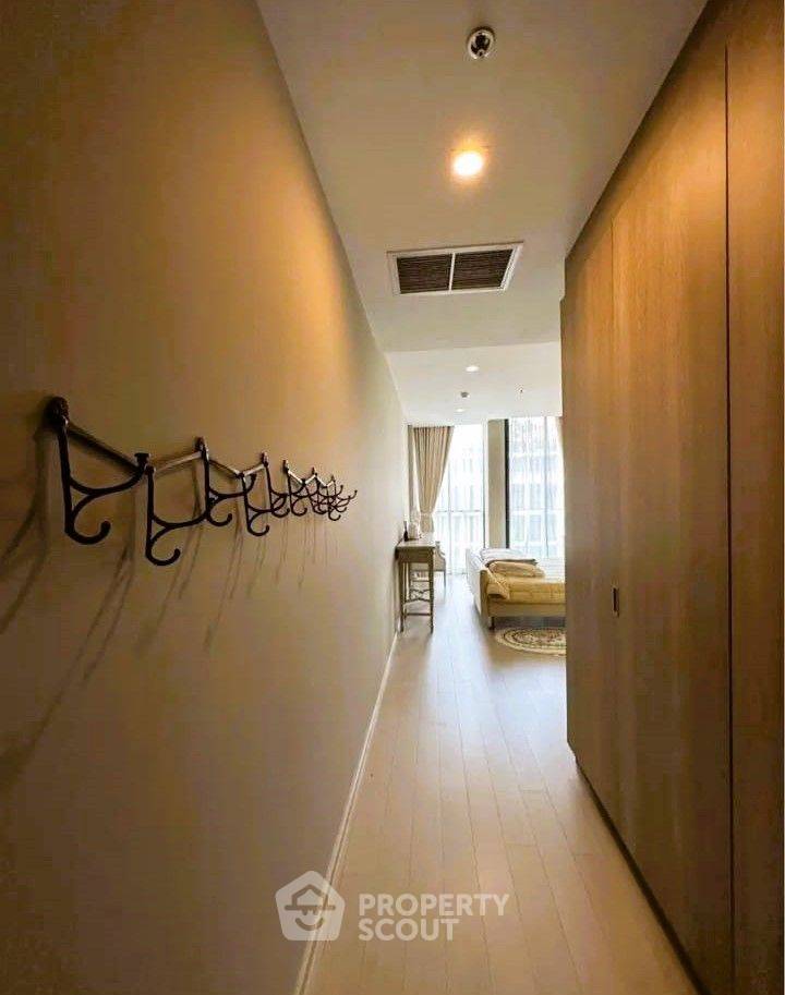 รูป คอนโด 1 ห้องนอน Noble Ploenchit ห่าง BTS เพลินจิต 100 ม. (ID 1837497) - รูปที่ 9/16