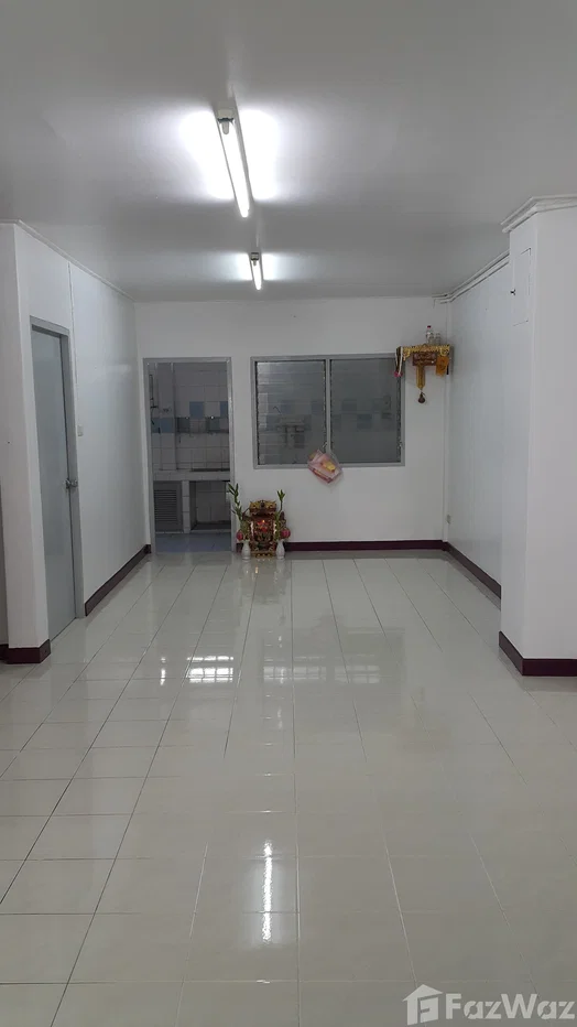 รูป ขายทาวน์เฮ้าส์ 2 ชั้น 27 ตร.ว. หมู่บ้าน เสนา 88 6911273 - รูปที่ 2/8