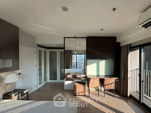 คอนโด 1-ห้องนอน ที่ โนเบิล รีมิกซ์ ใกล้ BTS ทองหล่อ (ID 3477319)
