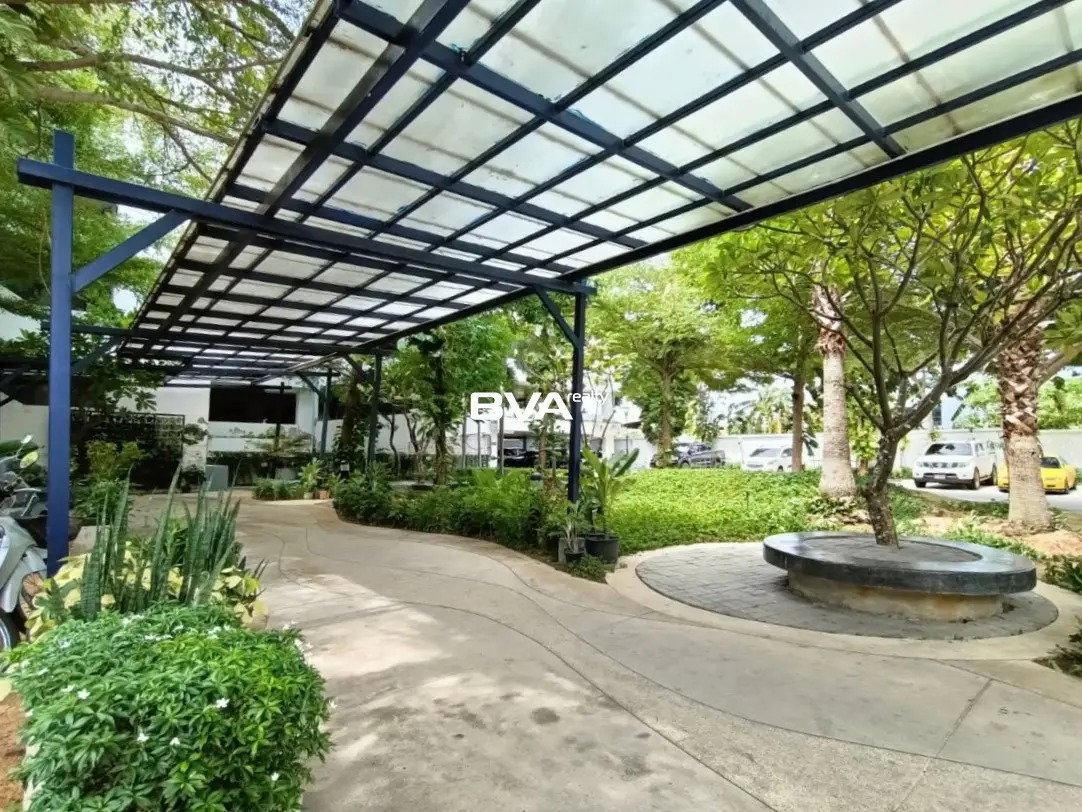 picture  🏢 Supalai Mare Pattaya For Sale #Foreign Quota - 🛏️ 2 beds - 🛁 2 Bath -plus private parking  - 18/22