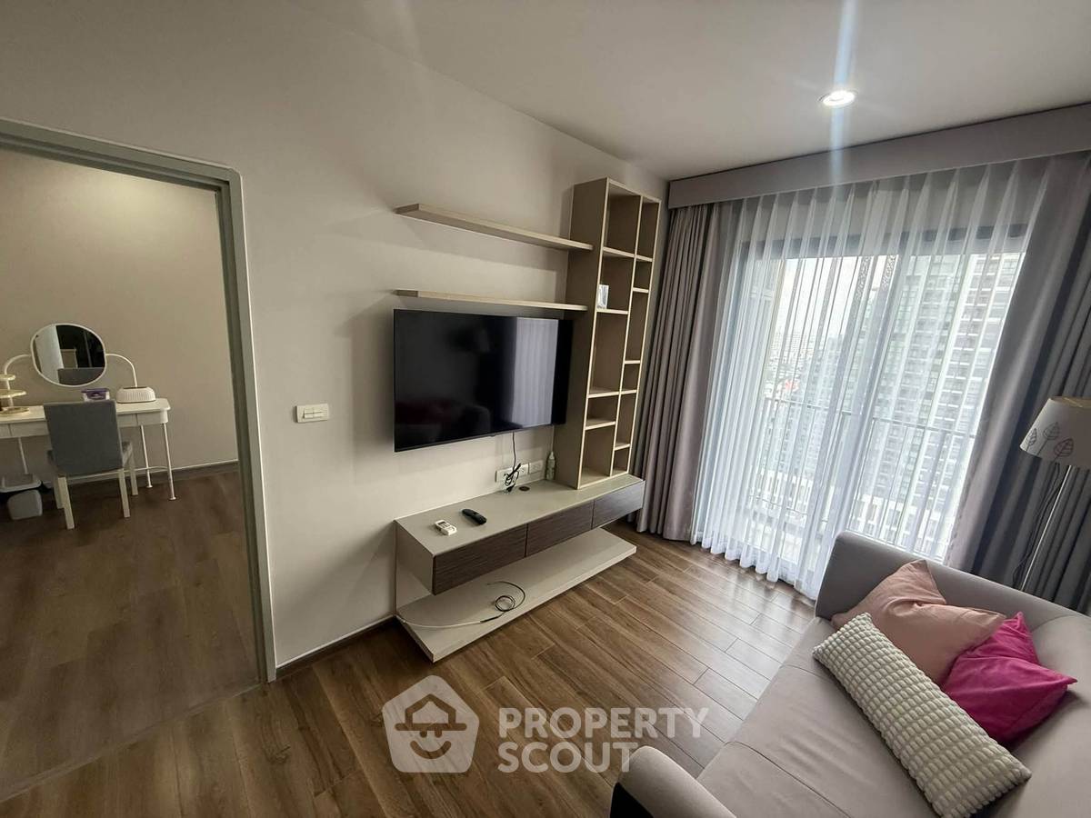 picture 200m To BTS Saphan Khwai, 19th-Floor 1-BR At Onyx Phahonyothin (ID 3475503) - 9/16