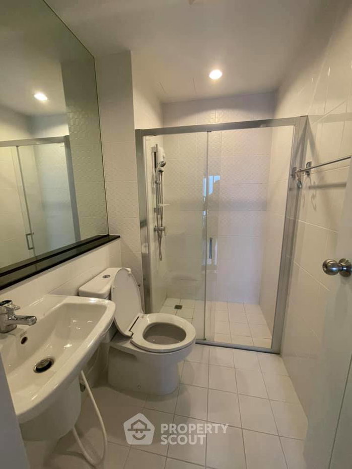 picture 1-BR Condo at The Tree Interchange near MRT Bang Pho (ID 449424) - 6/9