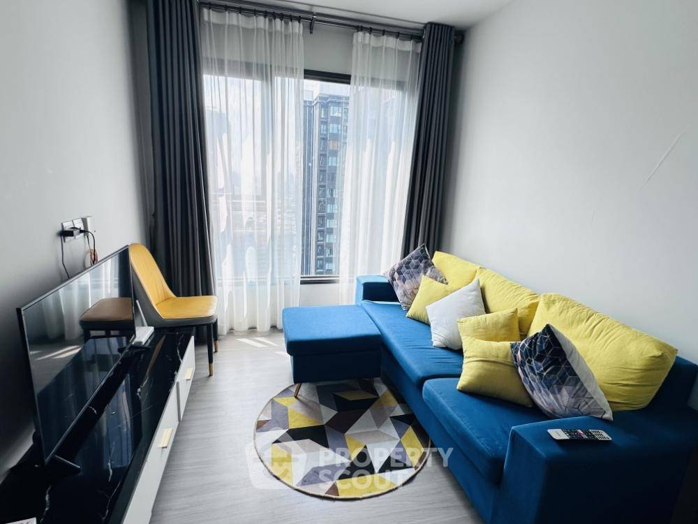 picture 1-BR Condo at Life Asoke - Rama 9 near MRT Phra Ram 9 (ID 2461739) - 1/8