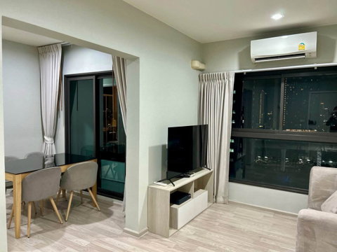The Privacy Rama 9 – fully furnished unit